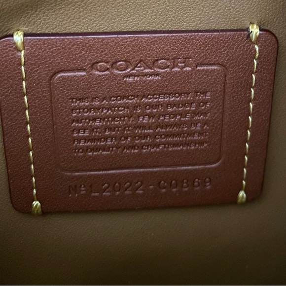 Coach green crossbody bag - Picture 7 of 10